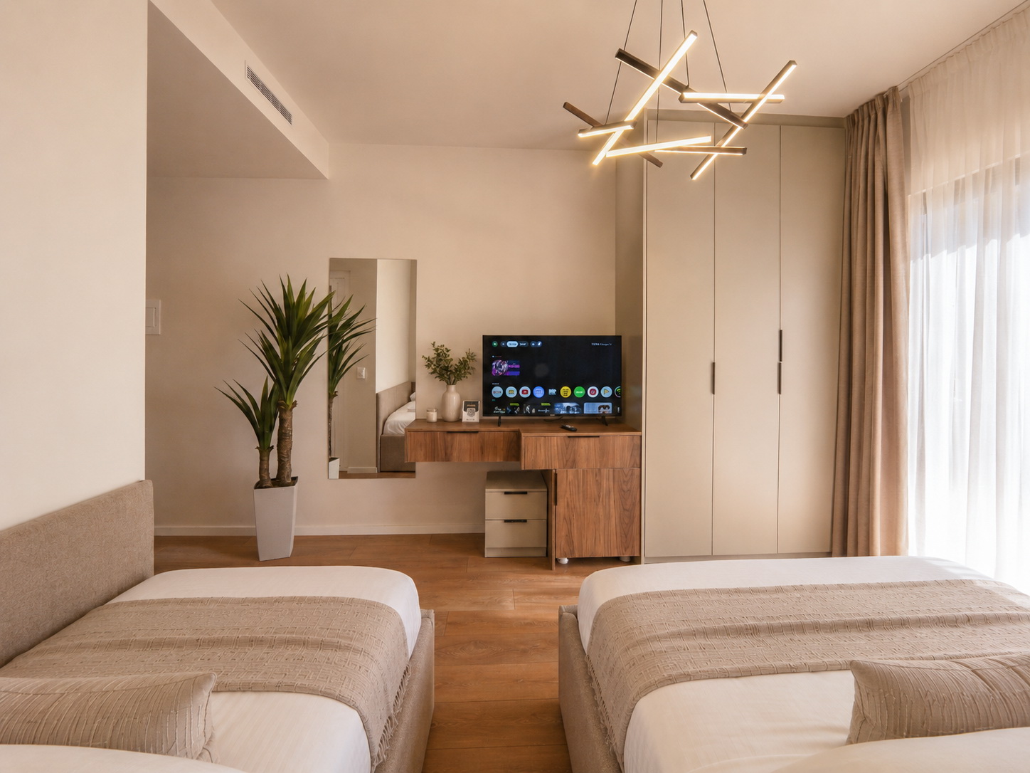 Dhomë në Hotel Geshtenja, foto 4